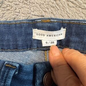 Good American Classic Denim skinny Jeans Excellent Condition ♥️